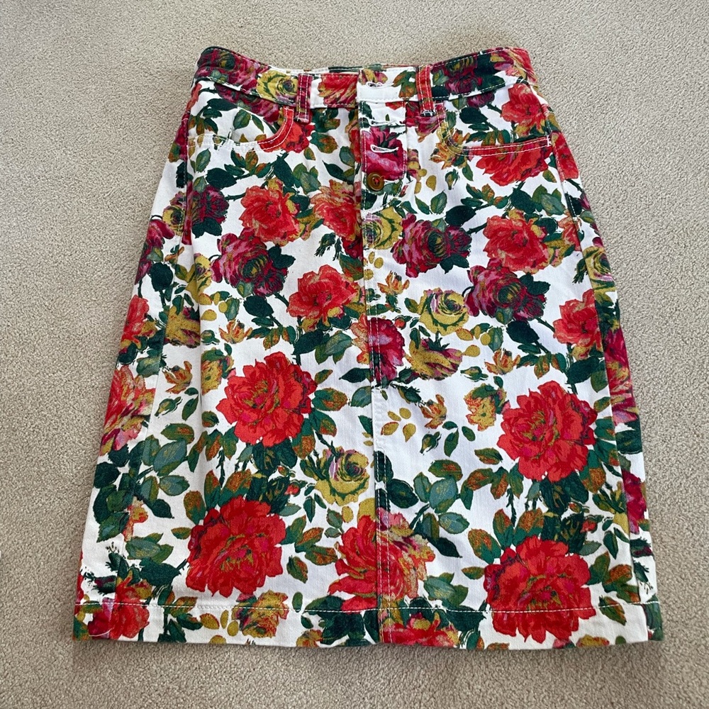 Anthropologie floral denim skirt with pockets